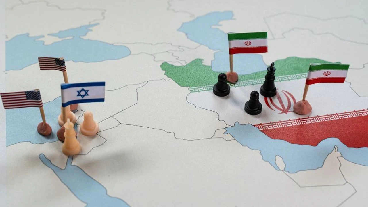 İran-ABD müzakerelerinde son durum: ABD'nin ihanet sabıkası güvensizlik oluşturuyor