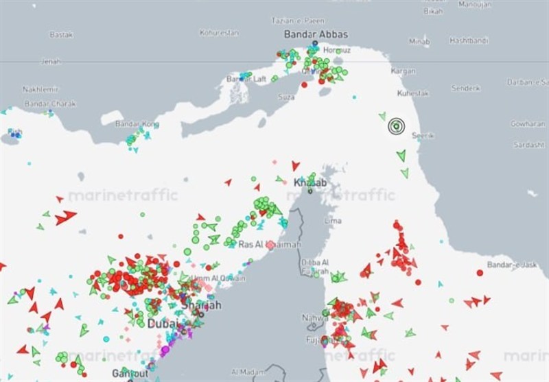 İran Devrim Muhafızları :Hürmüz Boğazının Yönetimi Yeni Bir Aşamaya Girdi