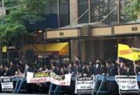 Brüksel’de İslam Karşıtı Yürüyüş