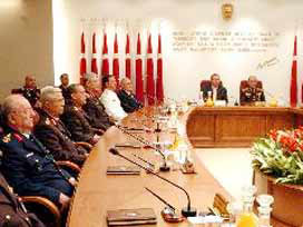 Askeri terfilerde derin kuşku ?