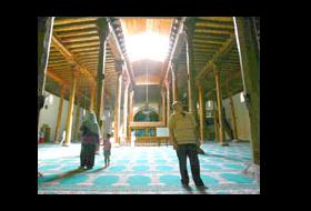 "Devrim Hareketi Camilerden Başladı"