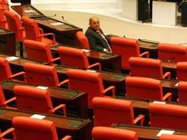 Meclis'e  Referandum Tatili