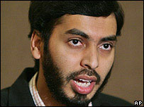 Müslüman Doktora Terör Zulmü