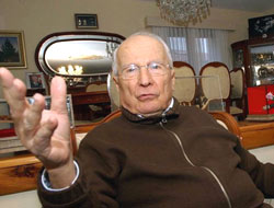 Kürtlerin Evren Heykeli