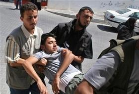 İsrail Bir Hamas Direnişçisini Katletti