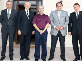 Emekli Sezer'den İlk Foto