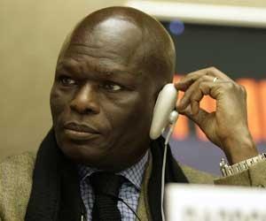 Raportör:İslam terörizmle bir tutuluyor