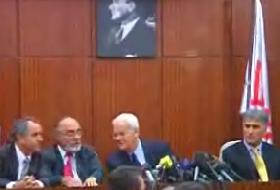 Yasakçı Rektörler ADD'yi Kürsü Yaptı