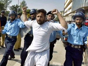 Butto'nun Parti Üyelerine Tutuklama