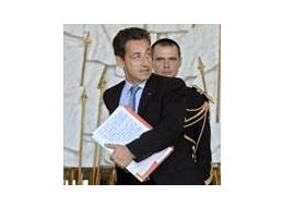 Sarkozy'in Ahlaksızlığı Belgelendi