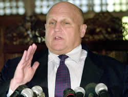 Bu işin altındanda Armitage çıktı