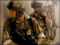 Afganistan'da bir NATO askeri öldü