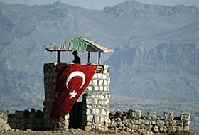 "Neden bu kadar çok asker var?"