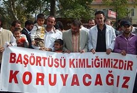 Konya'da 5. Başörtüsü Eylemi (FOTO)