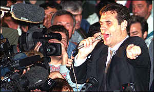 Sırbistan, AB üyeliğine başvuruyor