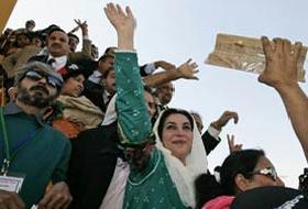 Benazir Butto Öldü