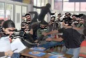 İÜ'de Müslüman Öğrencilere Saldırı