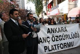 Sivil Anayasa Rafa mı Kalkıyor?