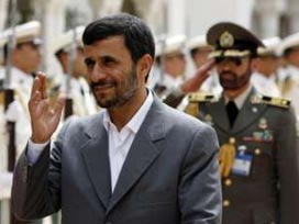 Ahmedinejad Yarın Irak’ı Ziyaret Edecek