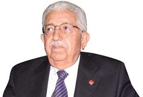 Kutan'dan Kapatmaya Rozetli Tepki