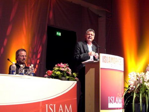 İslamo-Faşizm Haftasına Tepkiler Büyüyor