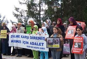 "YÖK'e Hayır !! Savaşa da" (FOTO)