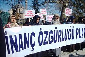 Hukuksuzluk Bitmeli (FOTO)