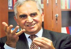 Küçükoğlu Paşa Bahçeli'ye Yüklendi