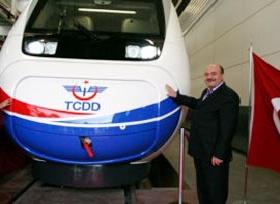 İstanbul-Medine trenle 12 saat olacak