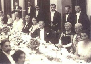 'İçerdi ama sarhoş olmazdı'