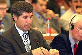 Aranılan PKK'lı AP Konferansına Katıldı