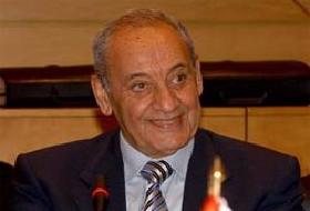 Nebih Berri Hariri'yi Eleştirdi