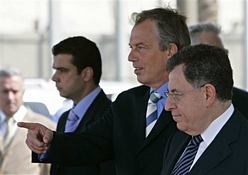 Nasrallah'tan Sinyora'ya ihtar