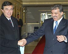 Paris'e Ermeni tasarısı uyarısı