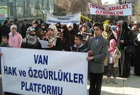 Van'da 71. Başörtüsü Eylemi