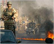 Pakistan'da bombalı eylem, 7 ölü