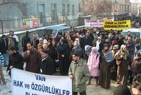 Van'da 70. Başörtüsü Eylemi