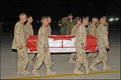 Kanada Afganistan'dan Çekilecek