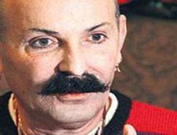 Nişantaşın'da Başörtülüye Tükürük Yağmuru(!)