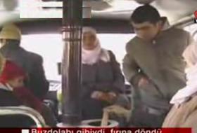 Sobalı Minibüse Trafikten Men (VİDEO)