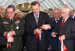 Büyükanıt-Erdoğan Samimiyeti Coşkun'u Sinir Ediyor