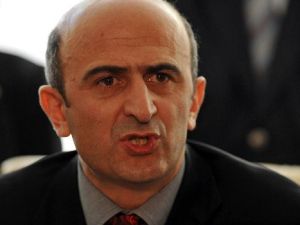 Eminağaoğlu Meclis'i karıştırdı!(VİDEO)